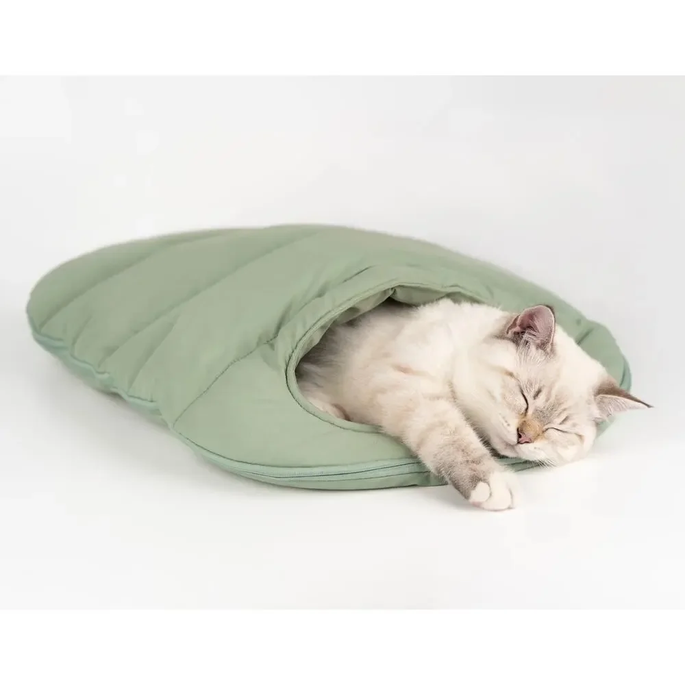NIB BuddyArmor Sense-Security Dog/Cat Sleeping Bag Burgundy Medium
